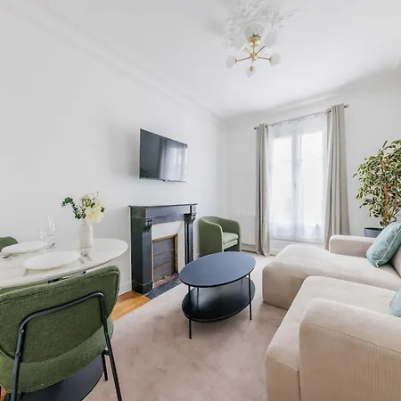 Apartment Charming Appt 2 Bdr 4p Sacre-coeur